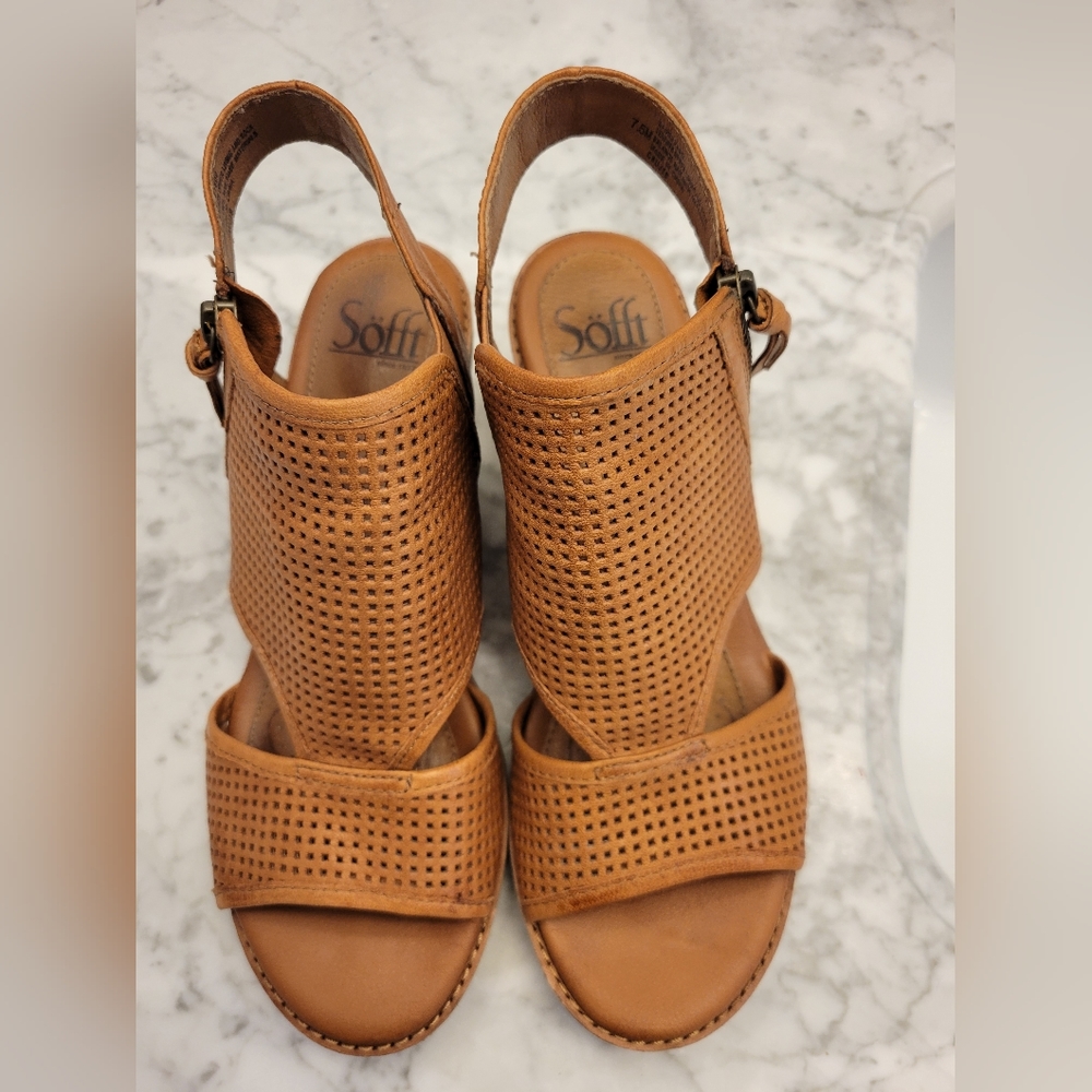 Sofft Sara sandals in EUC